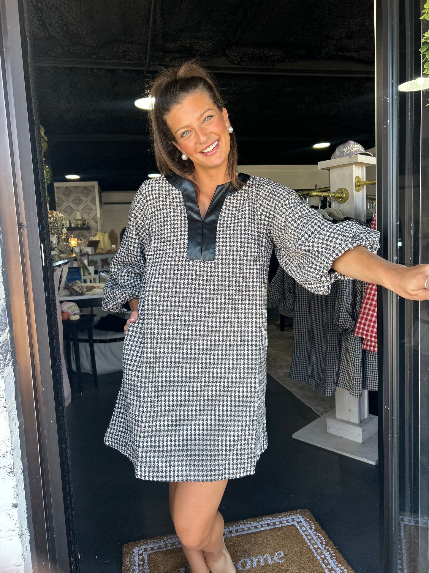 Hounds Tooth Mini